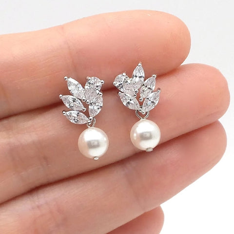 Fancy Bride Wedding Drop Earrings Brilliant Cubic Zirconia Imitation Pearl Earrings Daily Wear Elegant Women Accessories